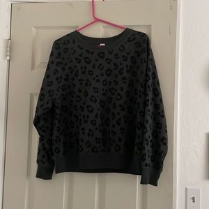 Brand new Old Navy Pull over size M